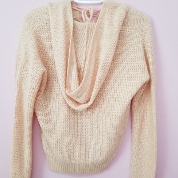 knit pink sweater - Picture 2 of 3